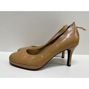 Stuart Weitzman women size 5.5 B  tan leather heel shoes